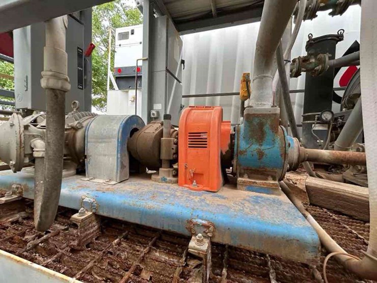 2014-southern-frac-t/a-dual-fuel-wall-fuel-station-image-11