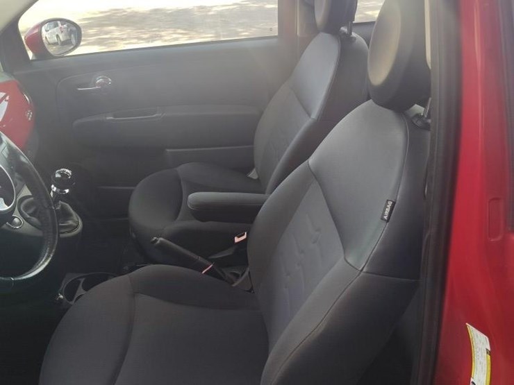 2012-fiat-500-image-5