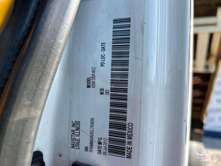 2014-international-durastar-4300-image-5