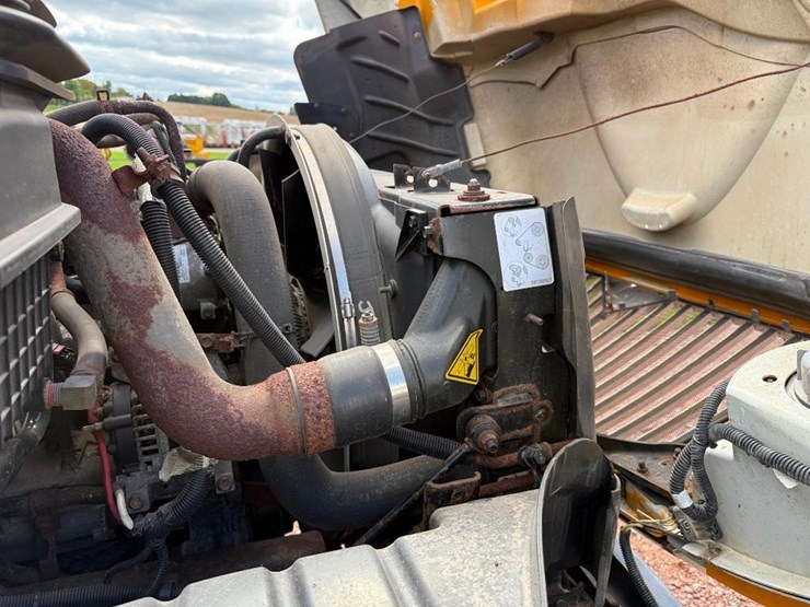 international-durastar-4300-image-38