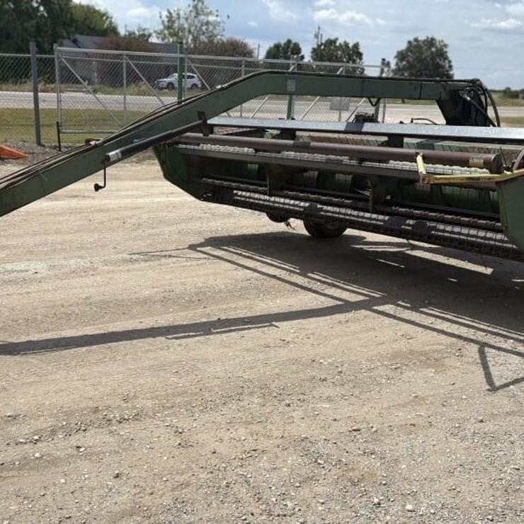 JOHN DEERE 300