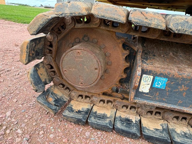 deere-85g-image-16