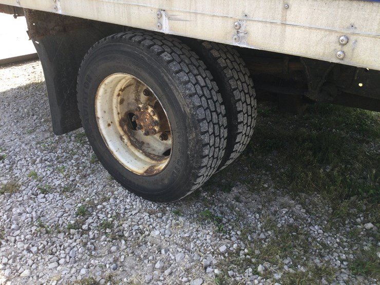 2007-international-durastar-4300-image-21