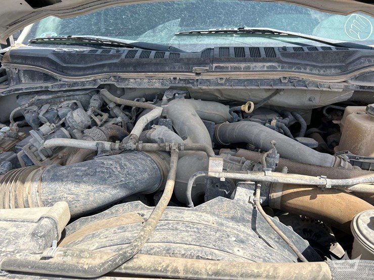 2022-ford-f450-image-8
