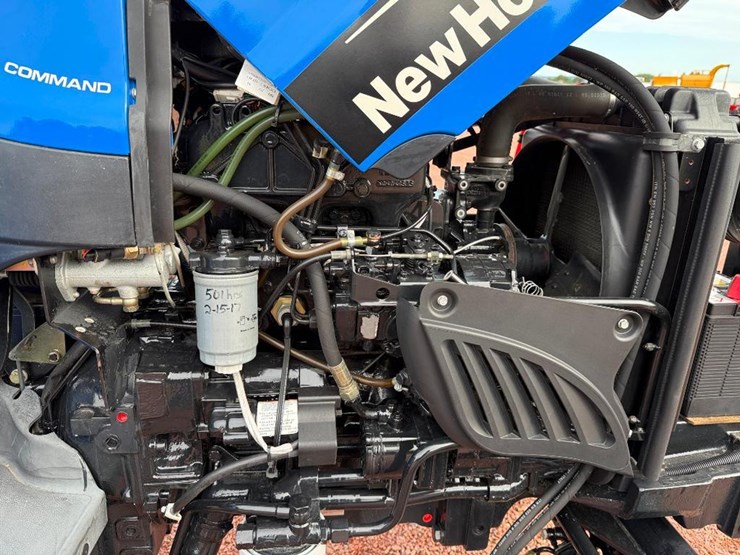 new-holland-tn60a-image-45