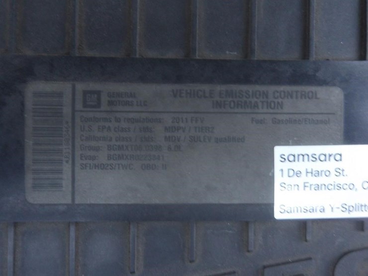 2011-gmc-3500-image-10