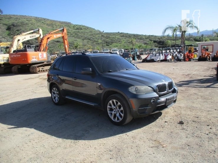 2011-bmw-x5-image-2