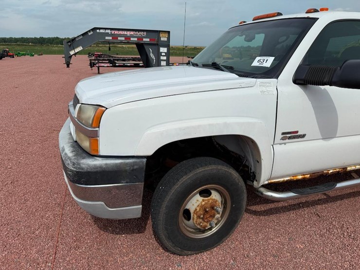 chevrolet-3500-image-17