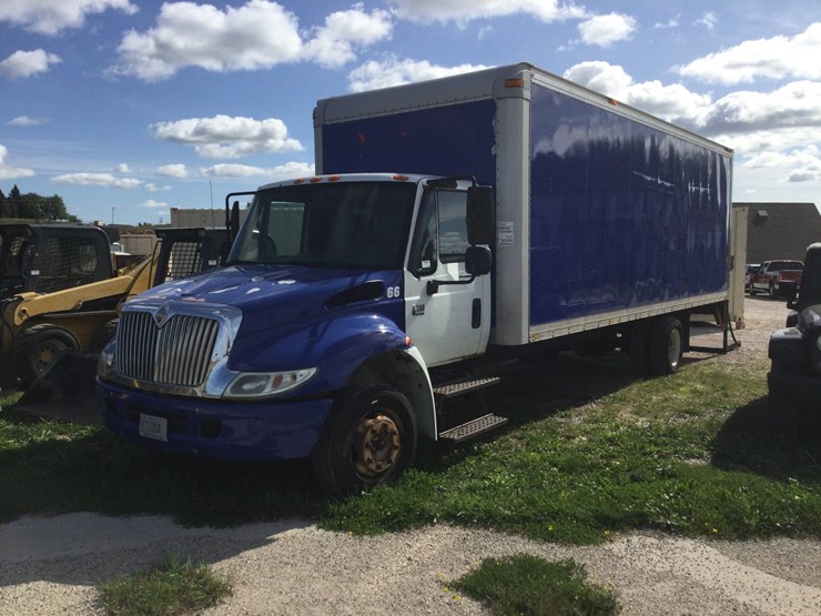 2007-international-durastar-4300-image-1