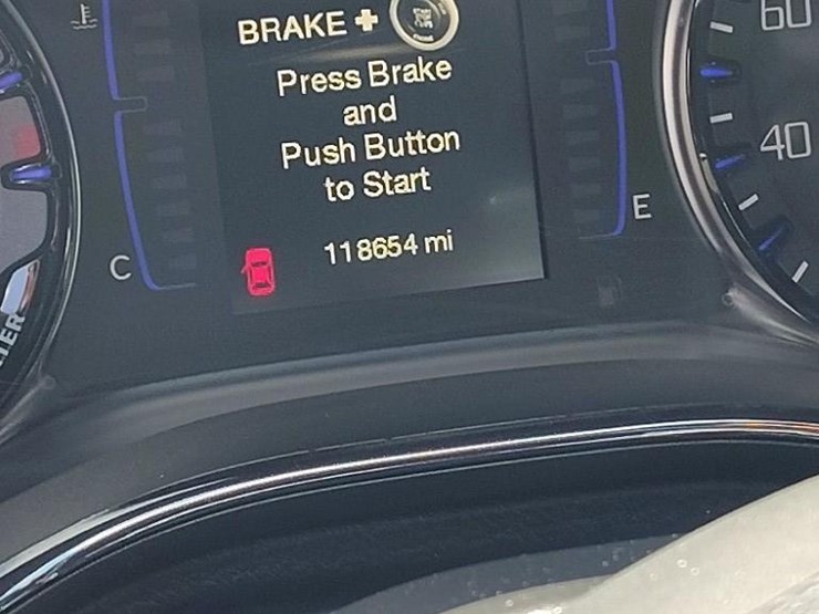2015-chrysler-200-runs/moves-s-image-8