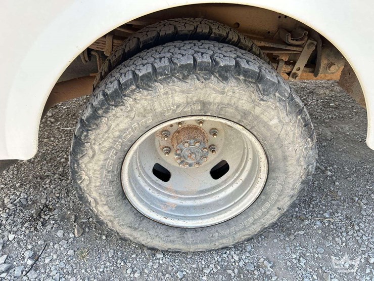 2018-ford-f350-image-41