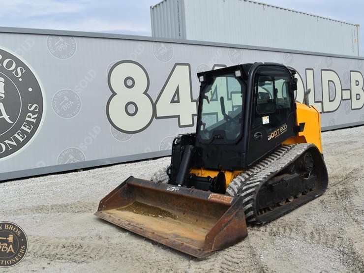 2016-jcb-300t-image-12