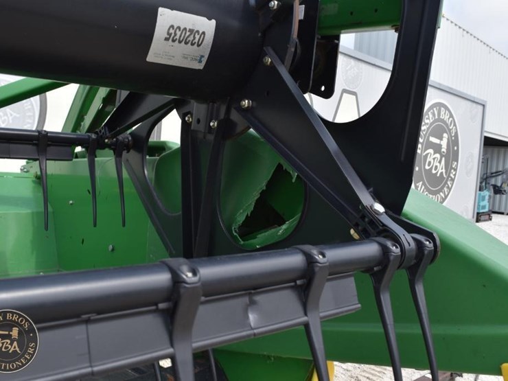 2014-john-deere-630fd-image-33