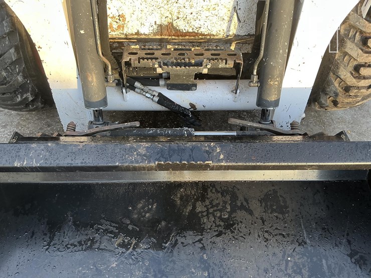 2019-bobcat-s650-image-10