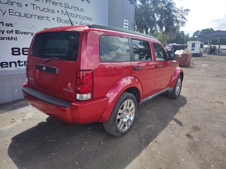 2011-dodge-nitro-image-4