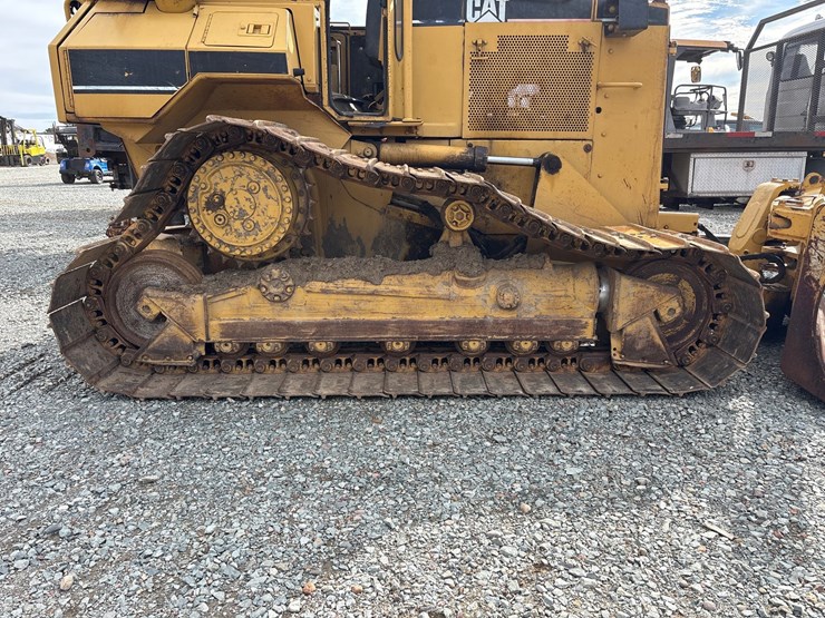 caterpillar-d5m-lgp-image-60