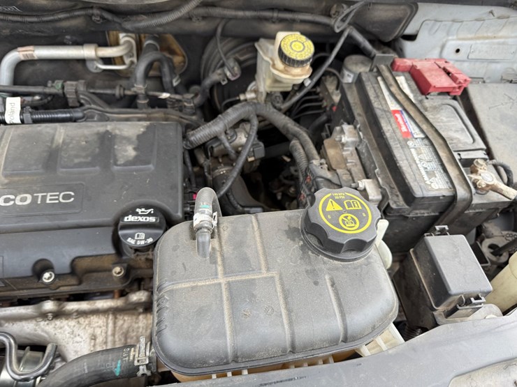 2018-buick-encore-image-33