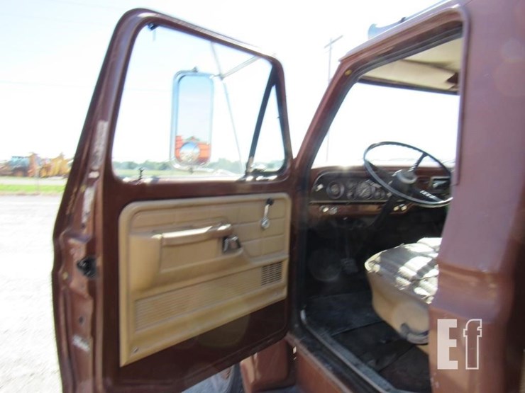 1977-ford-f600-image-19