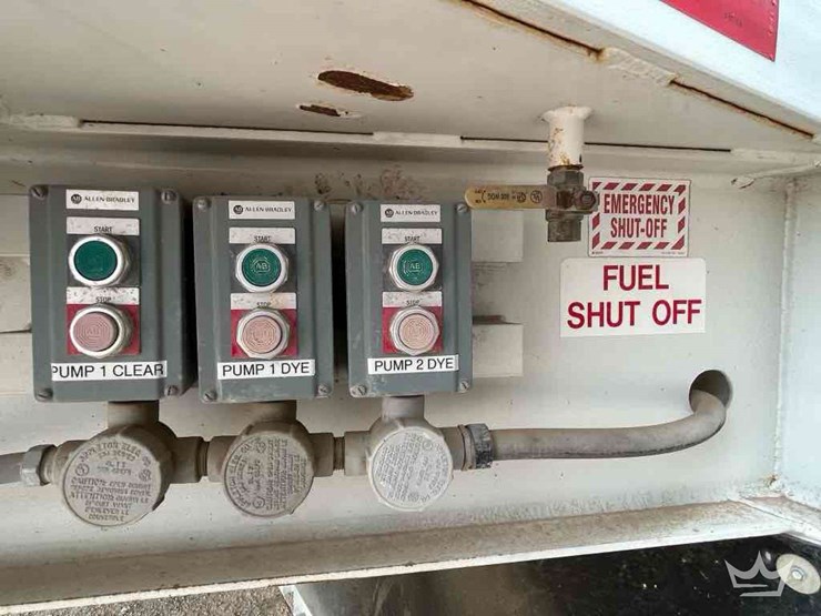 2019-safe-arm-pilot-thomas-logistics-t/a-dual-fuel-wall-fuel-station-image-18