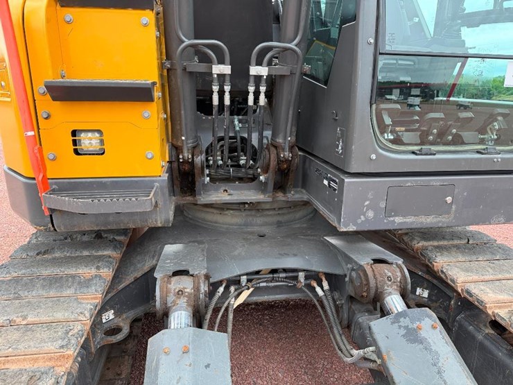 volvo-ecr145el-image-30