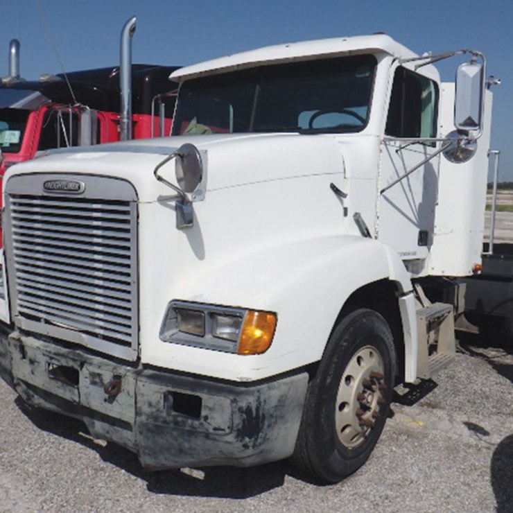1998 FREIGHTLINER FLD112