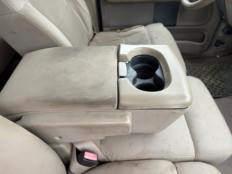 2004-ford-f150-xlt-image-34