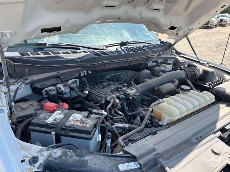2021-ford-f150-image-7