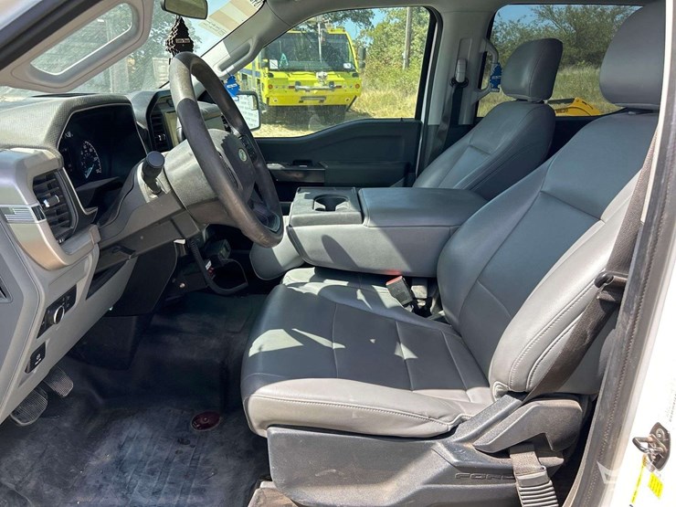 2021-ford-f150-image-12