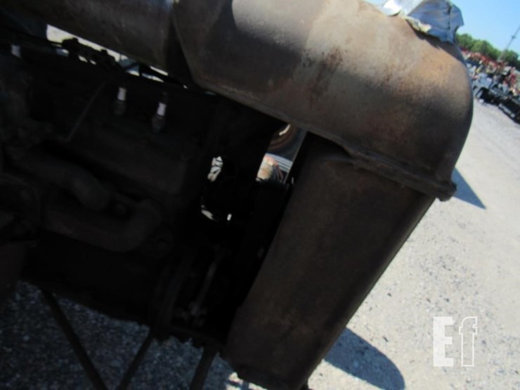 fordson-tractor-76934-image-20