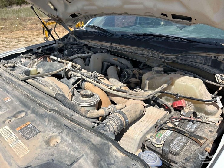 2021-ford-f450-image-7