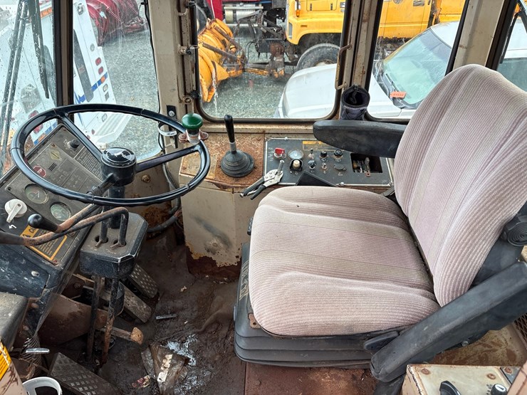 deere-644-image-60