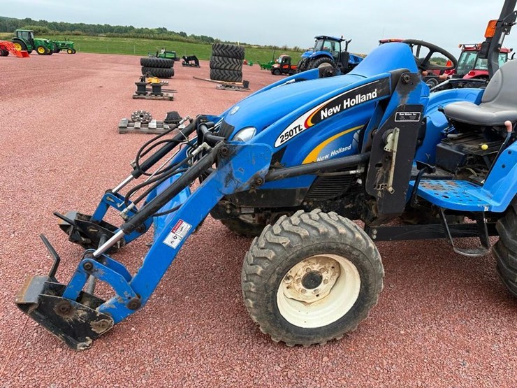 2008-new-holland-250tl-image-17