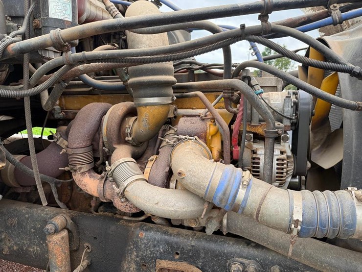 caterpillar-c13-image-48