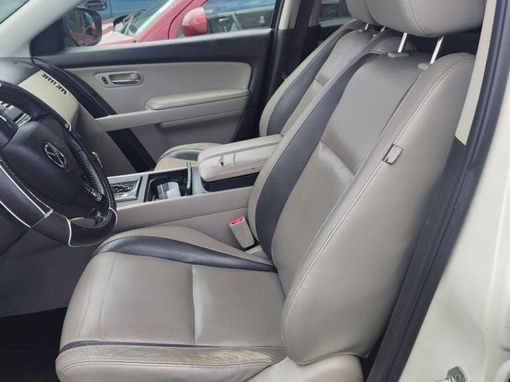 2012-mazda-cx9-image-6