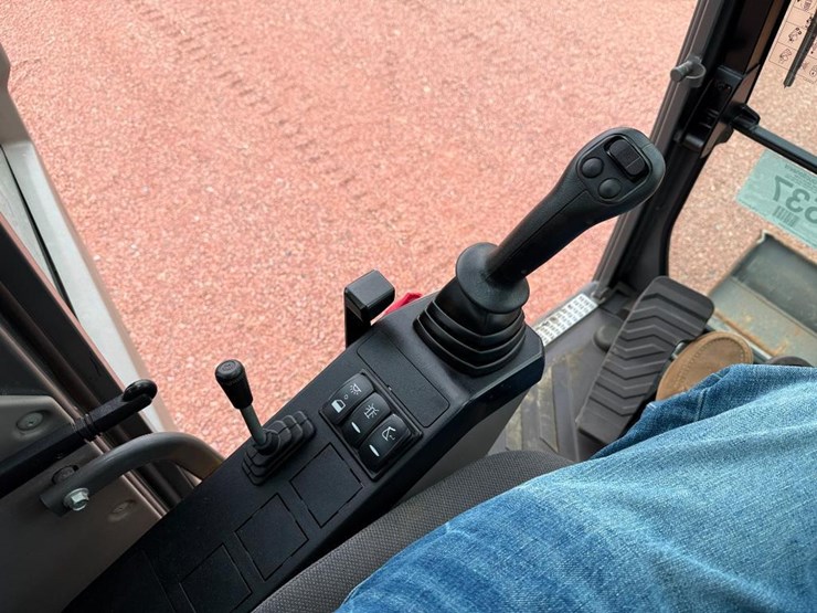 volvo-ecr145el-image-61