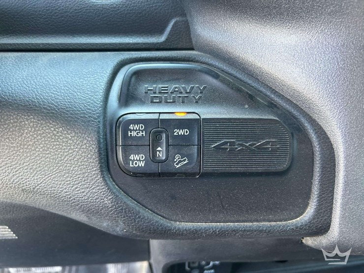 2022-dodge-2500-image-18