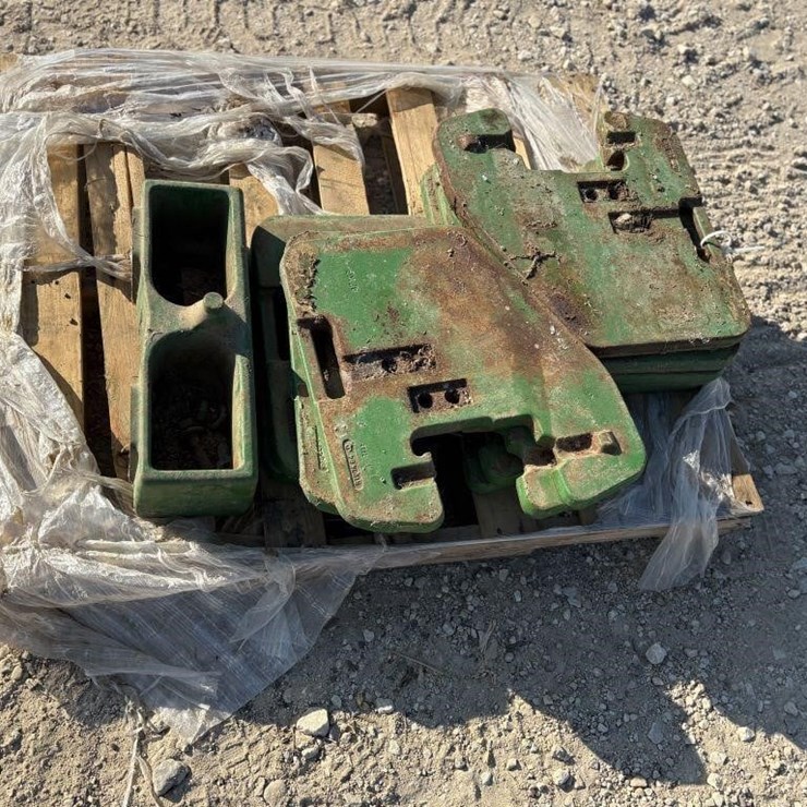 L3 - (8) JD Sutcase Weights