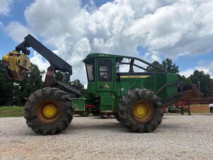 deere-648l-image-2