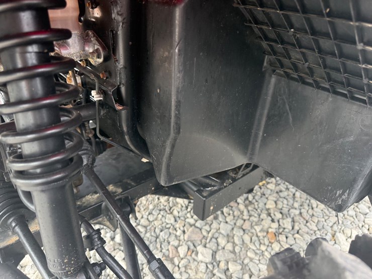 2014-honda-pioneer-700-image-31