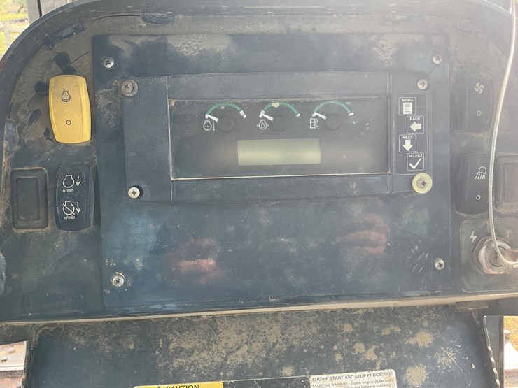 2012-deere-650j-image-20