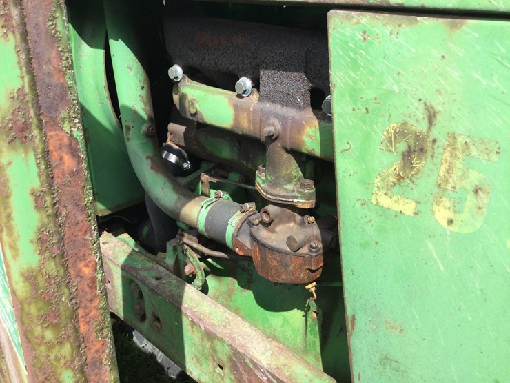 john-deere-2510-image-12