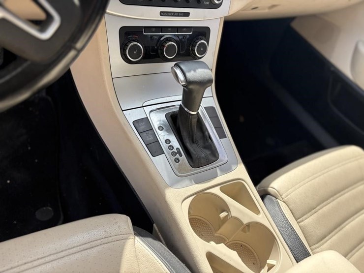 l1---2009-volkswagen-image-11