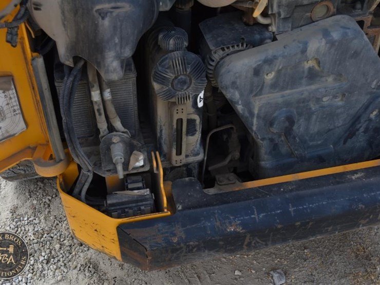 2021-jcb-270t-image-26