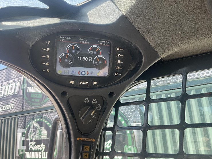2021-bobcat-t770-image-17