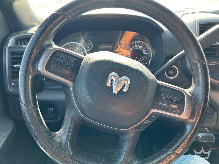 2022-dodge-2500-image-15