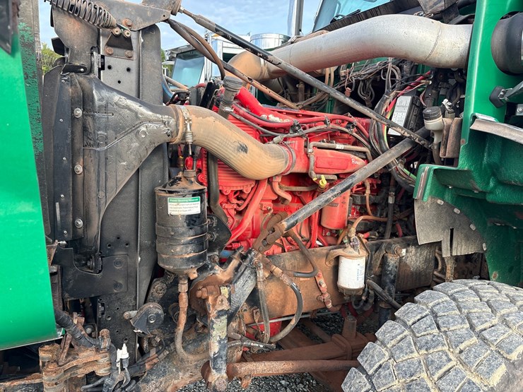 2013-western-star-4900sb-image-30