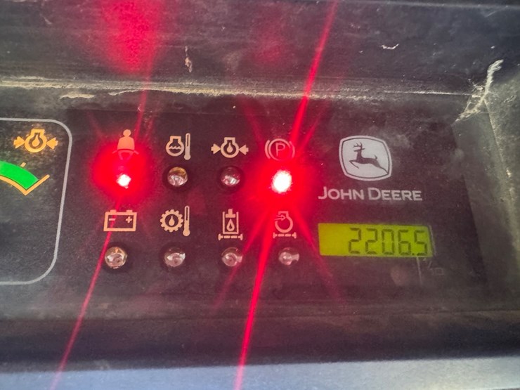 john-deere-250-image-7