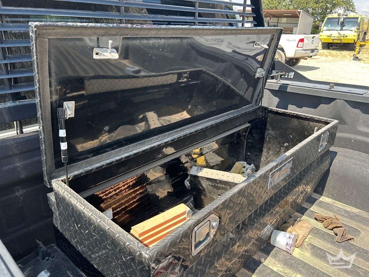 2021-ford-f150-image-23