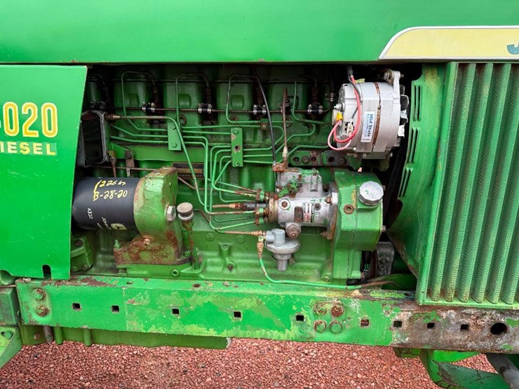 john-deere-4020-image-25