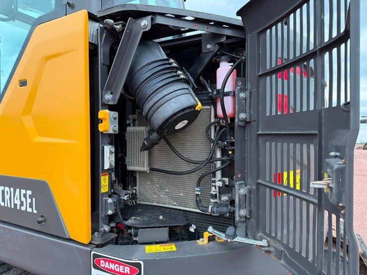 volvo-ecr145el-image-42